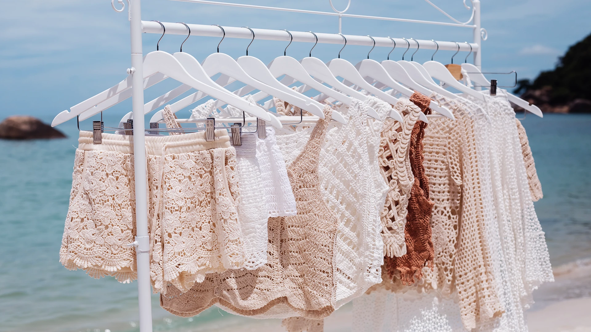 The Holiday Capsule Wardrobe: What To Pack For A Better-Dressed Trip