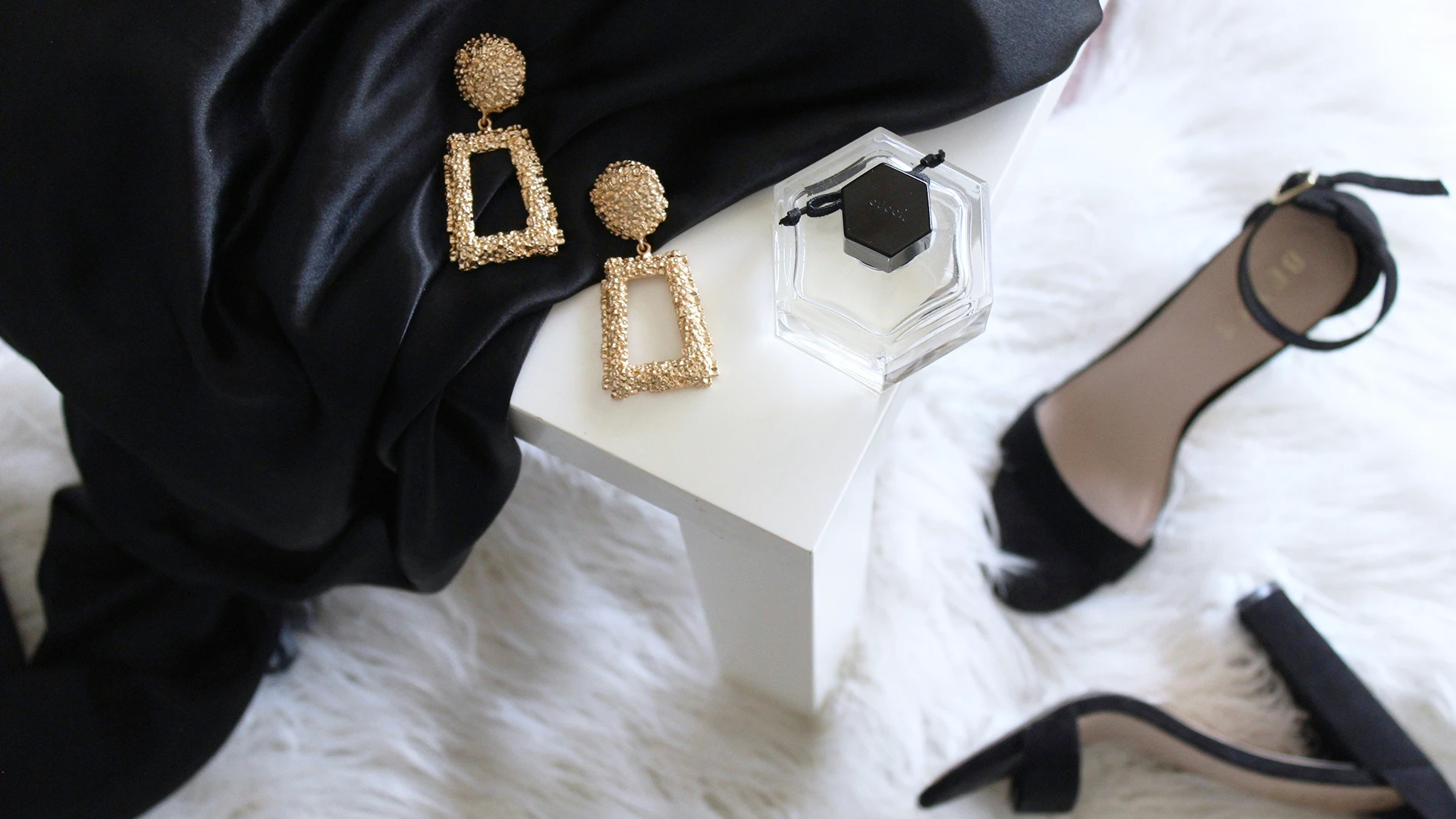 Quiet Luxury Style: What It Means And How To Wear It Well
